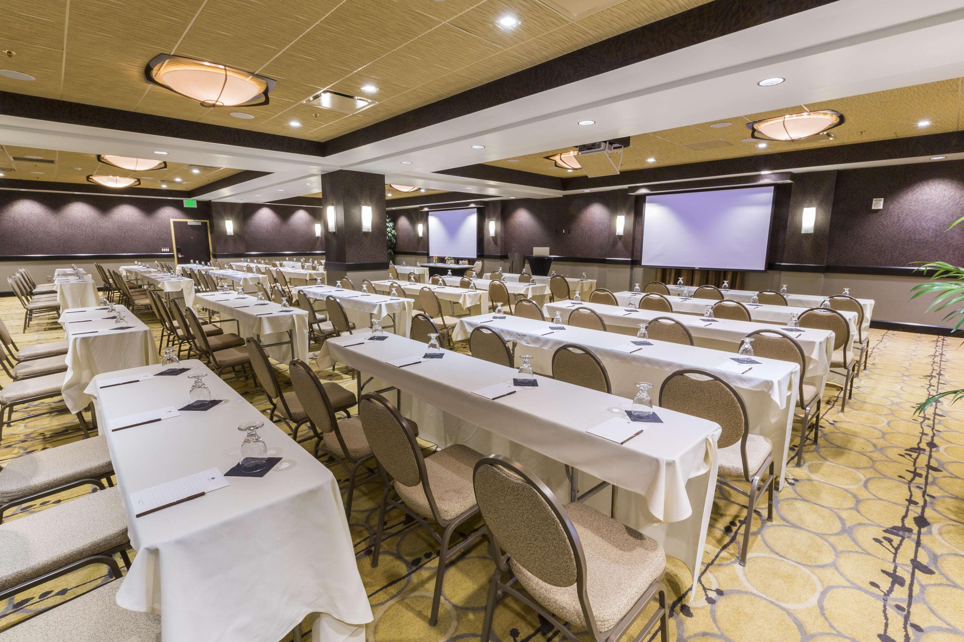 The Strathallan - A Doubletree By Hilton Rochester Exteriér fotografie